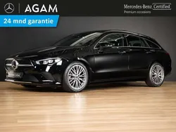 Zwart, metallic lak Gebruikt 2024 Mercedes CLA180 Shooting Brake Business Stationwagen | € 37.950 (Iets duurder)