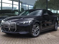 Zwart Nieuw 2025 BMW i4 Sedan | € 58.062