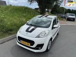 Wit Gebruikt 2013 Peugeot 107 Active Hatchback | € 4.749 (Eerlijke prijs)