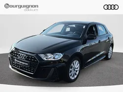Wit Gebruikt 2024 Audi A1 S-Line Hatchback | € 30.249 (Eerlijke prijs)