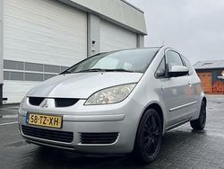 Grijs Gebruikt 2007 Mitsubishi Colt Inform Hatchback | € 1.950 (Eerlijke prijs)