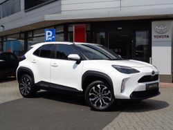 Wit Gebruikt 2024 Toyota Yaris Cross Limited SUV | € 28.450 (Eerlijke prijs)
