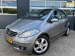 Grijs Gebruikt 2006 Mercedes A170 Avantgarde MPV | € 5.595 (Iets duurder)