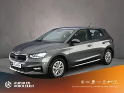 Grijs Gebruikt 2023 Skoda Fabia Ambition Hatchback | € 23.400 (Iets duurder)