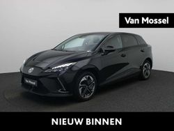 Zwart Gebruikt 2023 MG MG4 EV Luxury Hatchback | € 23.995 (Eerlijke prijs)