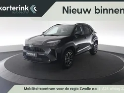 , metallic lak Nieuw 2025 Toyota Yaris Cross SUV | € 33.950 (Iets duurder)