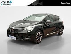 Zwart Gebruikt 2023 Renault Clio V Evolution Hatchback | € 14.940 (Eerlijke prijs)