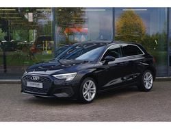 Zwart Gebruikt 2023 Audi A3 Advanced Hatchback | € 28.950 (Eerlijke prijs)