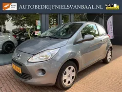 Grijs, metallic lak Gebruikt 2013 Ford Ka Champions Edition Hatchback | € 5.950 (Iets duurder)