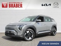 Grijs, metallic lak Nieuw 2025 Kia EV3 3 SUV | € 34.790 (Goede deal)