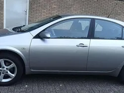 Grijs Gebruikt 2006 Nissan Primera Visia Hatchback | € 3.500