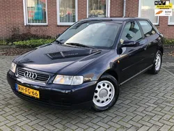 Blauw Gebruikt 1997 Audi A3 Attraction Hatchback | € 900 (Iets duurder)