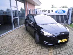 Zwart Gebruikt 2018 Ford Focus ST-Line Stationwagen | € 14.800