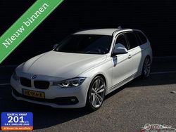 Wit Gebruikt 2015 BMW 320 Comfort Edition Stationwagen | € 12.400 (Duur)