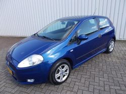 Blauw Gebruikt 2006 Fiat Grande Punto Hatchback | € 2.250 (Eerlijke prijs)