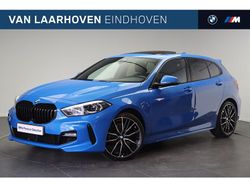 Blauw Gebruikt 2024 BMW 118 Executive Hatchback | € 36.450 (Eerlijke prijs)