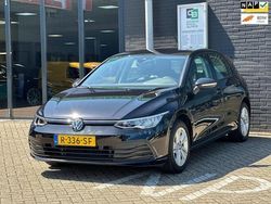 Zwart Gebruikt 2022 VW Golf VIII Life Hatchback | € 19.999 (Goede deal)