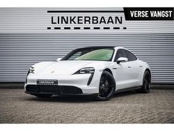 Wit Gebruikt 2020 Porsche Taycan Turbo S Sedan | € 73.945