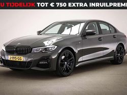 Grijs Gebruikt 2020 BMW 330e M Sport Sedan | € 33.450 (Iets duurder)