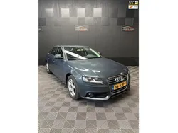 Grijs Gebruikt 2009 Audi A4 Business Sedan | € 3.950 (Goede deal)
