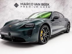 0ub porsche racing groen (pts) metallic Gebruikt 2023 Porsche Taycan Sport Turismo Sedan | € 109.850