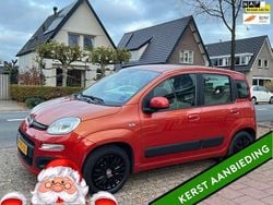 Rood (metallic) Gebruikt 2014 Fiat Panda Hatchback | € 5.480 (Eerlijke prijs)