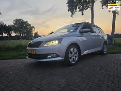Grijs Gebruikt 2015 Skoda Fabia Ambition Stationwagen | € 7.950 (Iets duurder)
