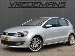 Grijs, metallic lak Gebruikt 2012 VW Polo Comfortline Hatchback | € 4.750 (Goede deal)