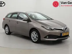 Bruin Gebruikt 2015 Toyota Auris Touring Sports Stationwagen | € 15.999 (Eerlijke prijs)