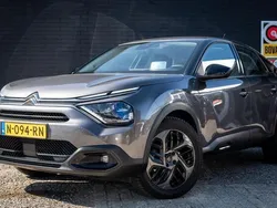 Grijs Gebruikt 2021 Citroën C4 Feel SUV | € 17.999 (Goede deal)