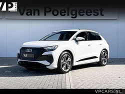 Gletsjerwit metallic Gebruikt 2022 Audi Q4 e-tron Competition SUV | € 34.900
