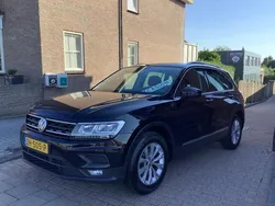 Zwart Gebruikt 2019 VW Tiguan Comfortline SUV | € 17.250 (Eerlijke prijs)