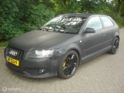 Zwart Gebruikt 2005 Audi A3 S-Line Hatchback | € 1.250