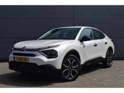 Wit Gebruikt 2023 Citroën e-C4 Feel Sedan | € 21.885 (Eerlijke prijs)
