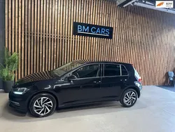 Zwart Gebruikt 2018 VW Golf VII Hatchback | € 11.499 (Goede deal)