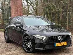 Zwart Gebruikt 2018 Mercedes A200 Hatchback | € 22.450 (Eerlijke prijs)