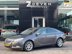 Grijs Gebruikt 2010 Opel Insignia Cosmo Hatchback | € 3.995 (Eerlijke prijs)