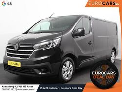 Zwart Gebruikt 2024 Renault Trafic Van | € 31.890 (Duur)