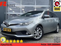 Grijs Gebruikt 2017 Toyota Auris Touring Sports Stationwagen | € 11.445 (Eerlijke prijs)