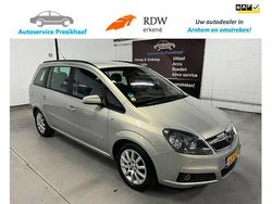 Grijs Gebruikt 2007 Opel Zafira MPV | € 3.495 (Eerlijke prijs)