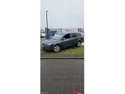Grijs Gebruikt 2007 Ford Focus Ambiente Stationwagen | € 999 (Eerlijke prijs)