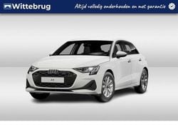 Wit Gebruikt 2024 Audi A3 Sportback Proline Hatchback | € 29.950 (Super prijs)