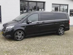 Zwart Gebruikt 2015 Mercedes V250 Avantgarde MPV | € 39.500