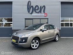 Grijs Gebruikt 2011 Peugeot 3008 GT MPV | € 3.450 (Goede deal)