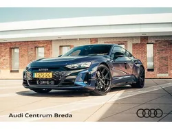 Blauw, metallic lak Gebruikt 2023 Audi RS e-tron GT S-Line Sedan | € 99.940 (Eerlijke prijs)