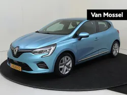 Celadonblauw rqt Gebruikt 2020 Renault Clio V Zen Hatchback | € 12.435 (Iets duurder)