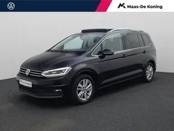 Zwart Gebruikt 2019 VW Touran Highline MPV | € 30.940 (Duur)
