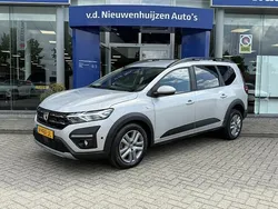 Grijs Gebruikt 2022 Dacia Jogger Comfort MPV | € 18.950 (Eerlijke prijs)