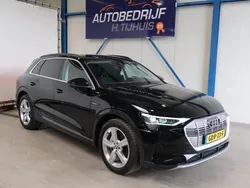 Zwart, metallic lak Gebruikt 2020 Audi e-tron SUV | € 27.450