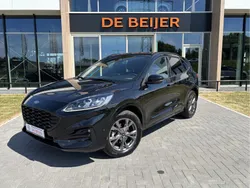 Zwart Gebruikt 2023 Ford Kuga ST-Line X SUV | € 33.645 (Eerlijke prijs)